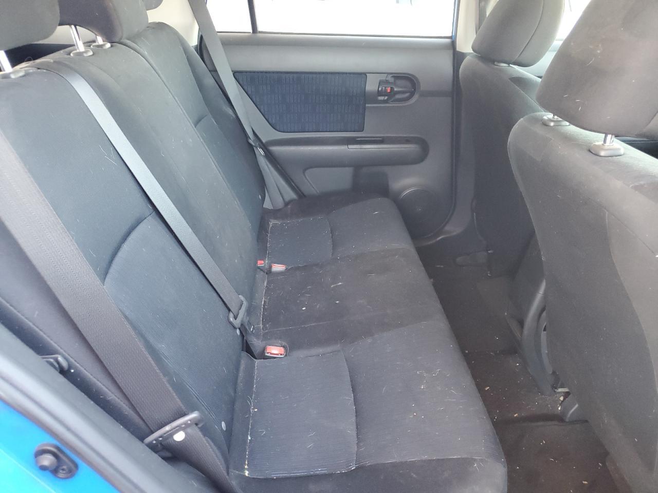 2011 TOYOTA SCION
