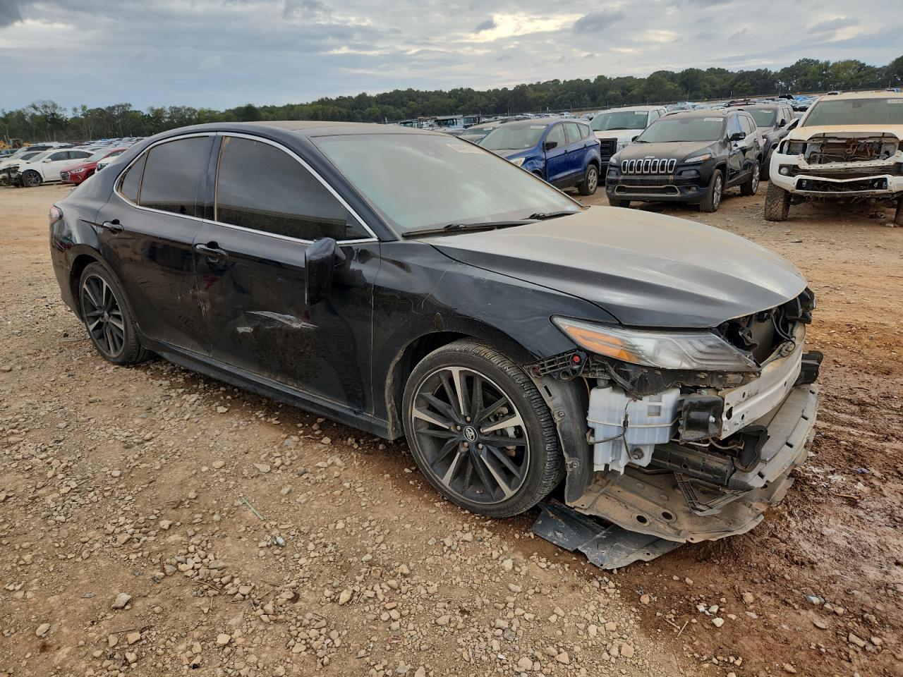 2019 TOYOTA CAMRY
