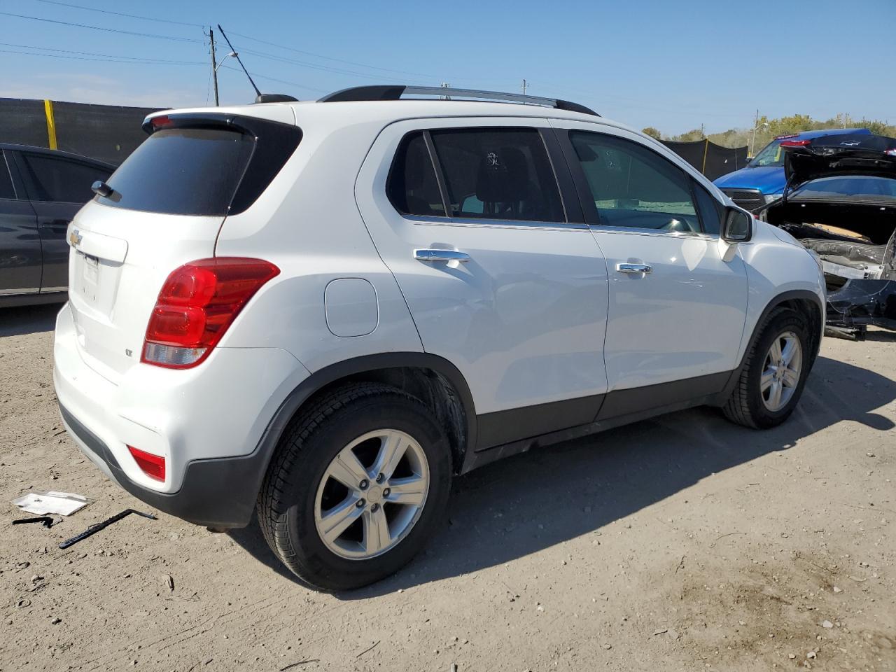 2017 CHEVROLET TRAX