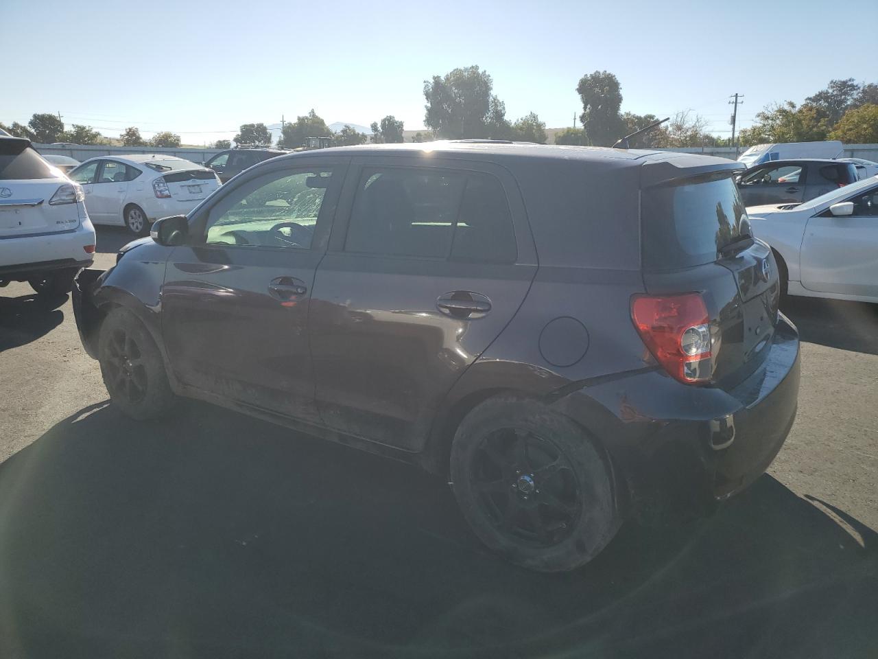 2013 TOYOTA SCION