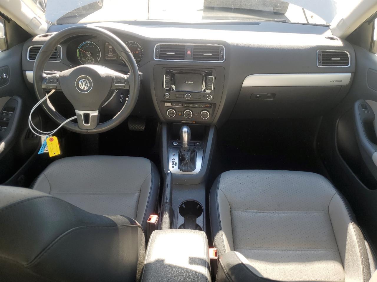 2013 VOLKSWAGEN JETTA