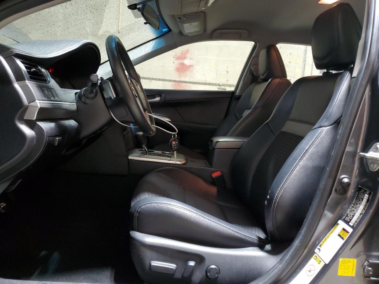 2012 TOYOTA CAMRY