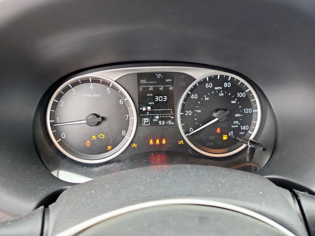 2025 NISSAN KICKS