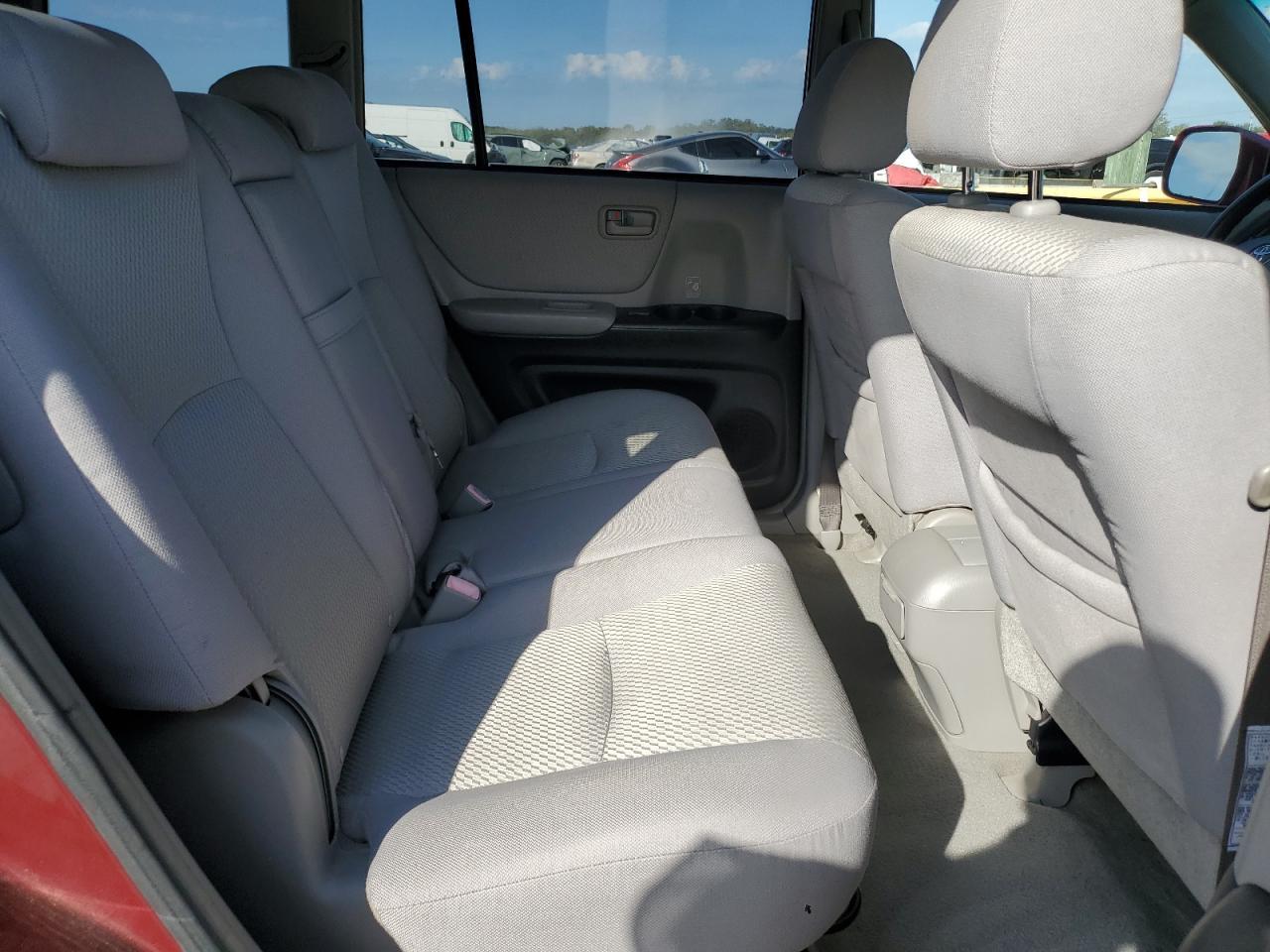 2005 TOYOTA HIGHLANDER