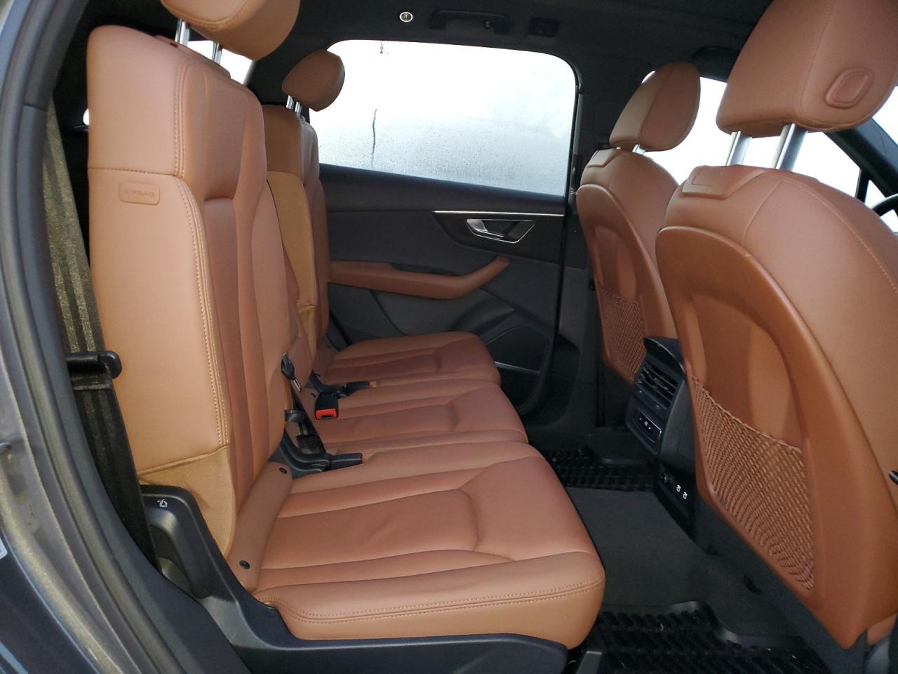 2021 AUDI Q7