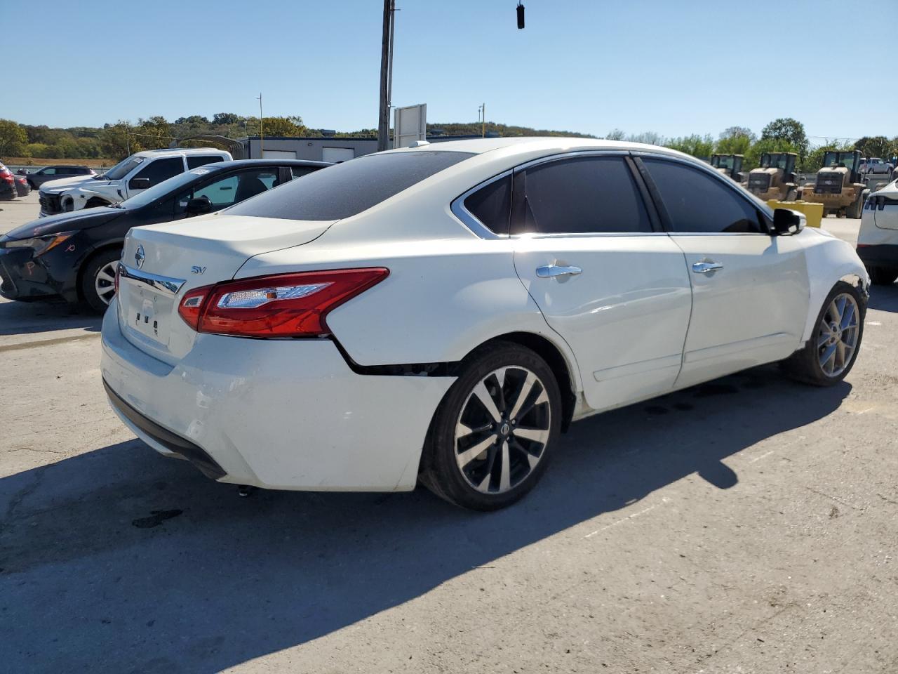 2017 NISSAN ALTIMA