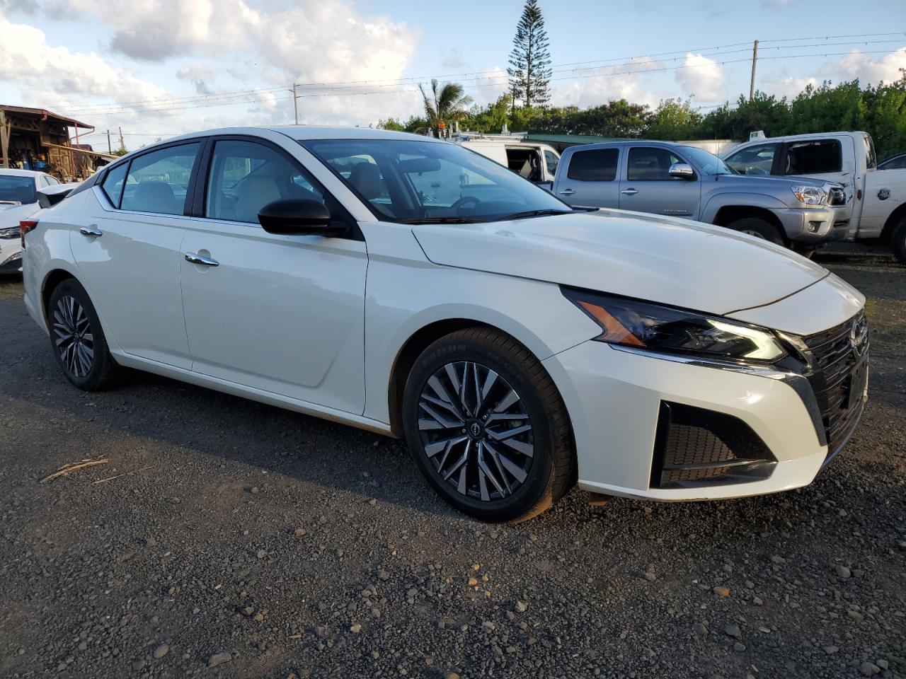 2025 NISSAN ALTIMA