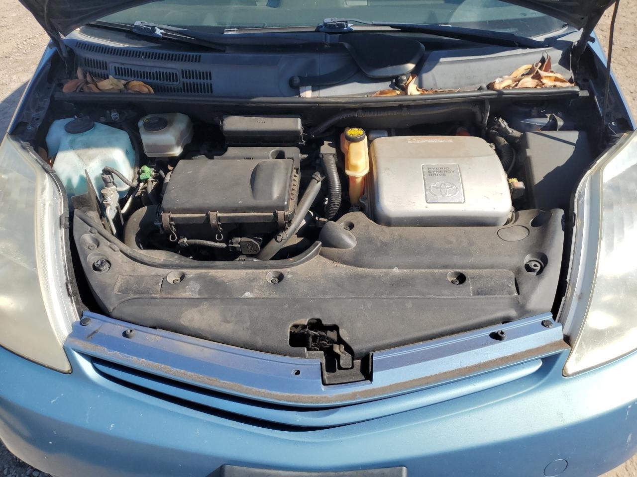 2004 TOYOTA PRIUS