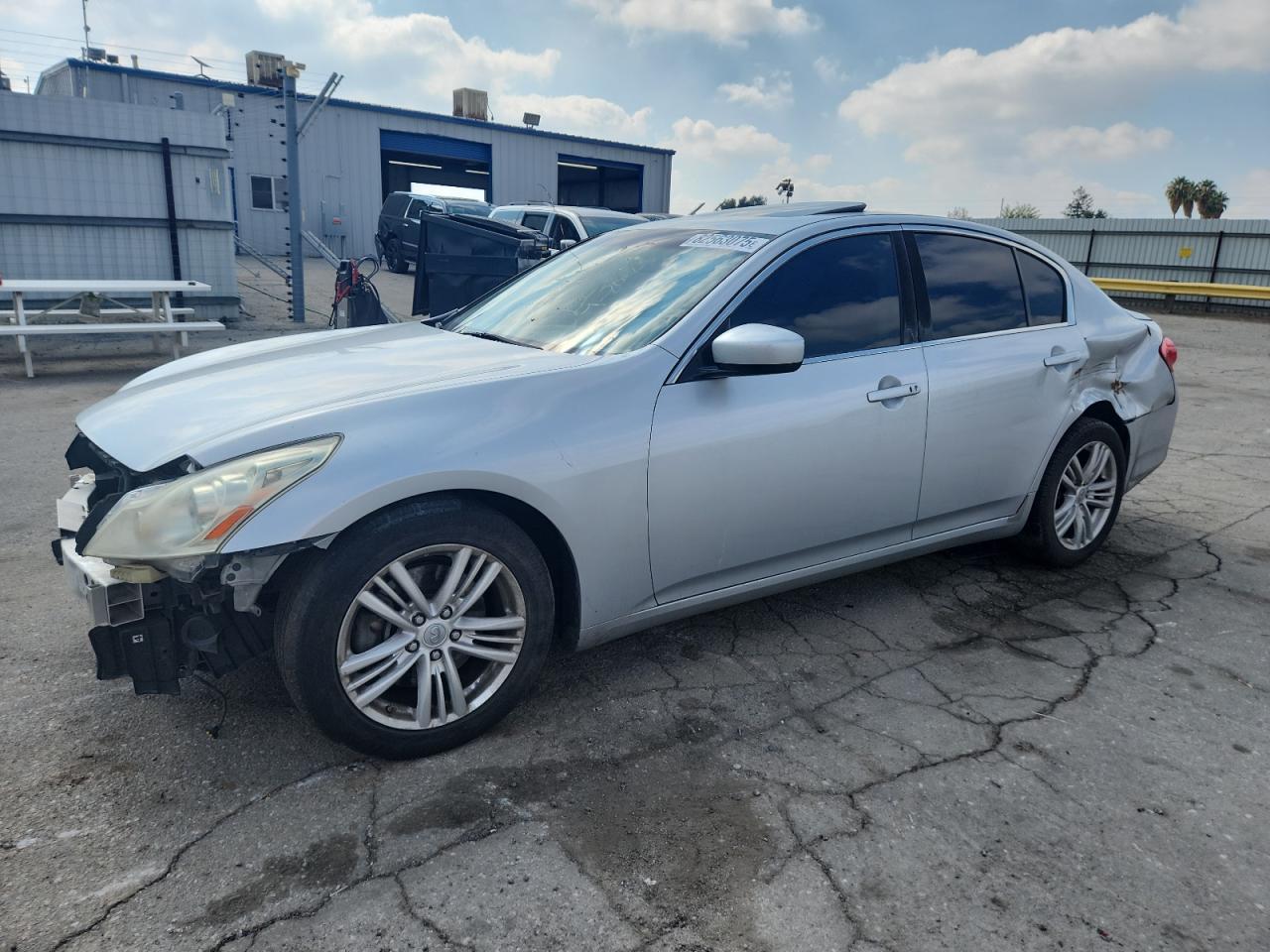 2012 INFINITI G37