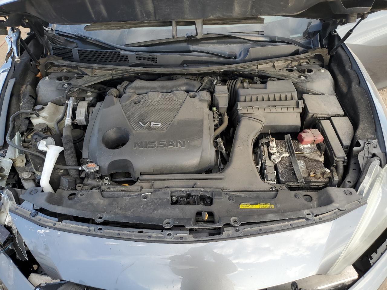 2017 NISSAN Maxima