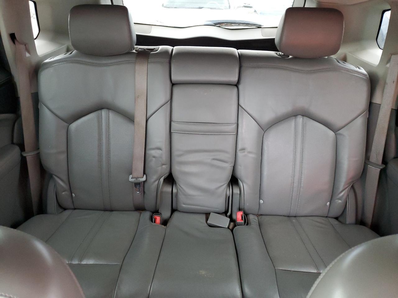 2010 CADILLAC SRX