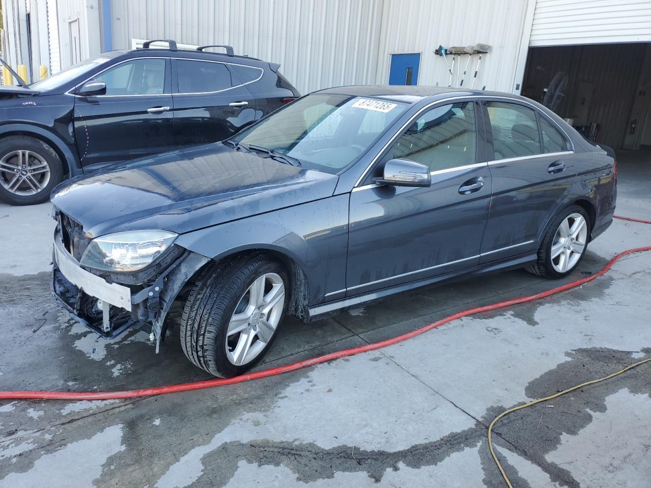 2011 MERCEDES-BENZ C-CLASS