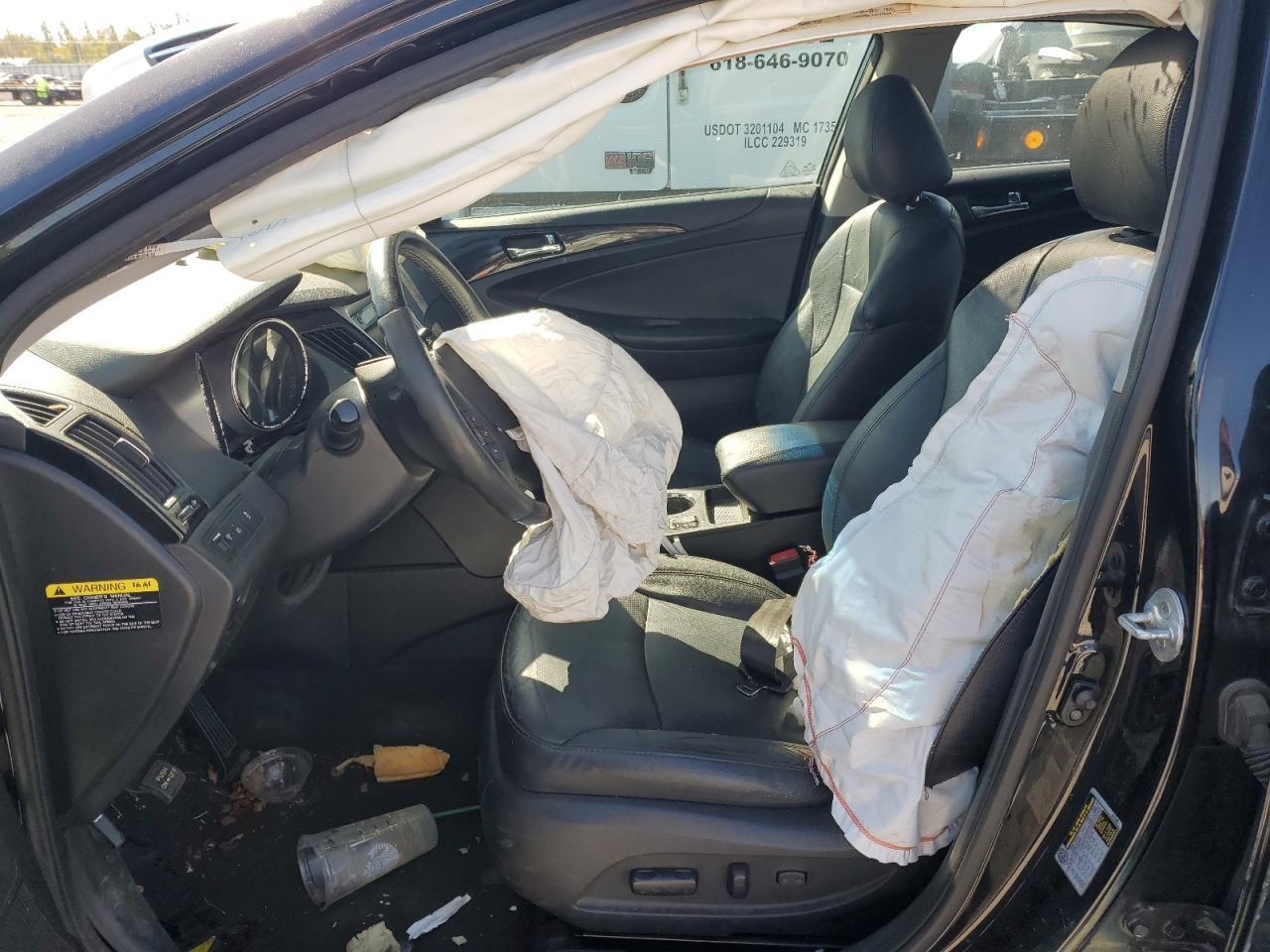 2013 HYUNDAI SONATA