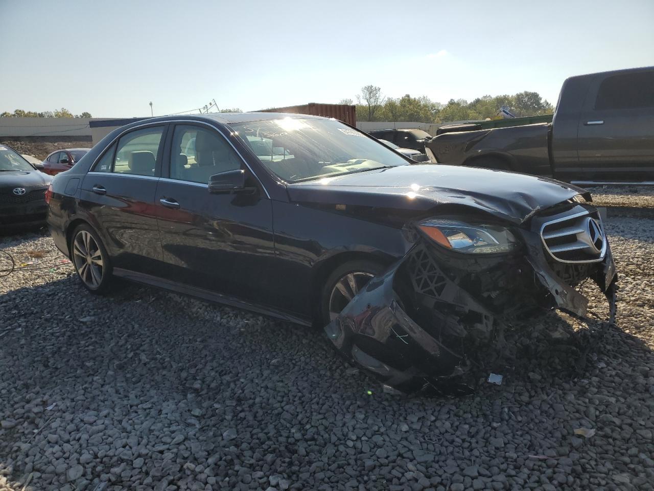 2016 MERCEDES-BENZ E-Class