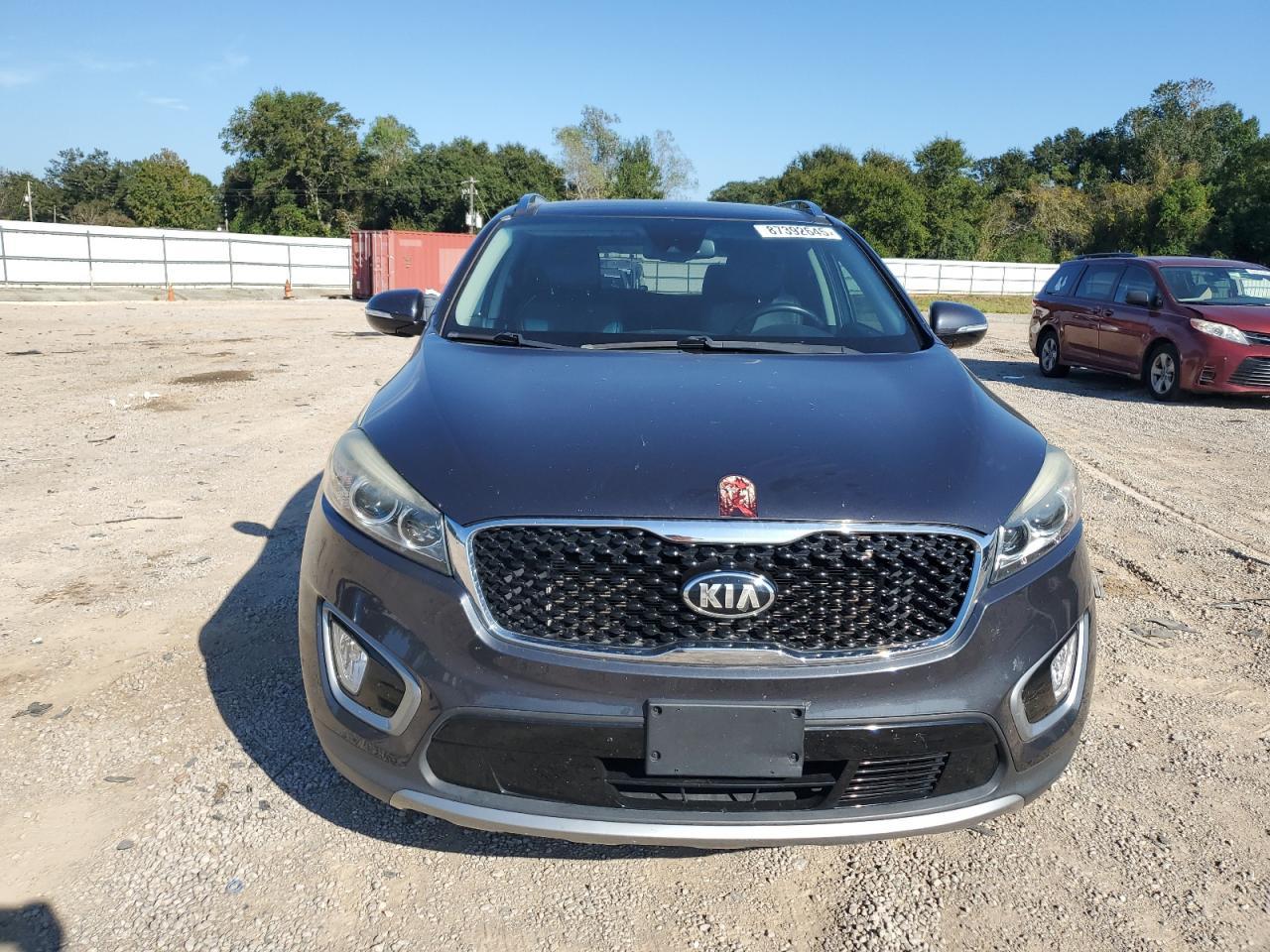 2017 KIA SORENTO