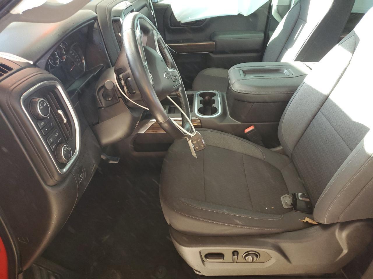 2021 CHEVROLET Silverado