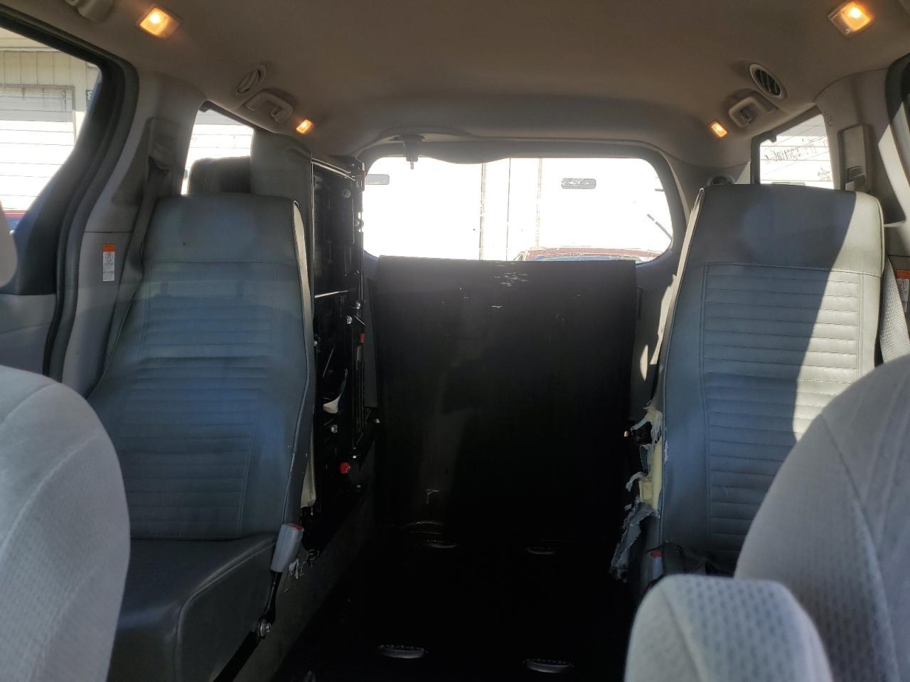 2018 TOYOTA SIENNA