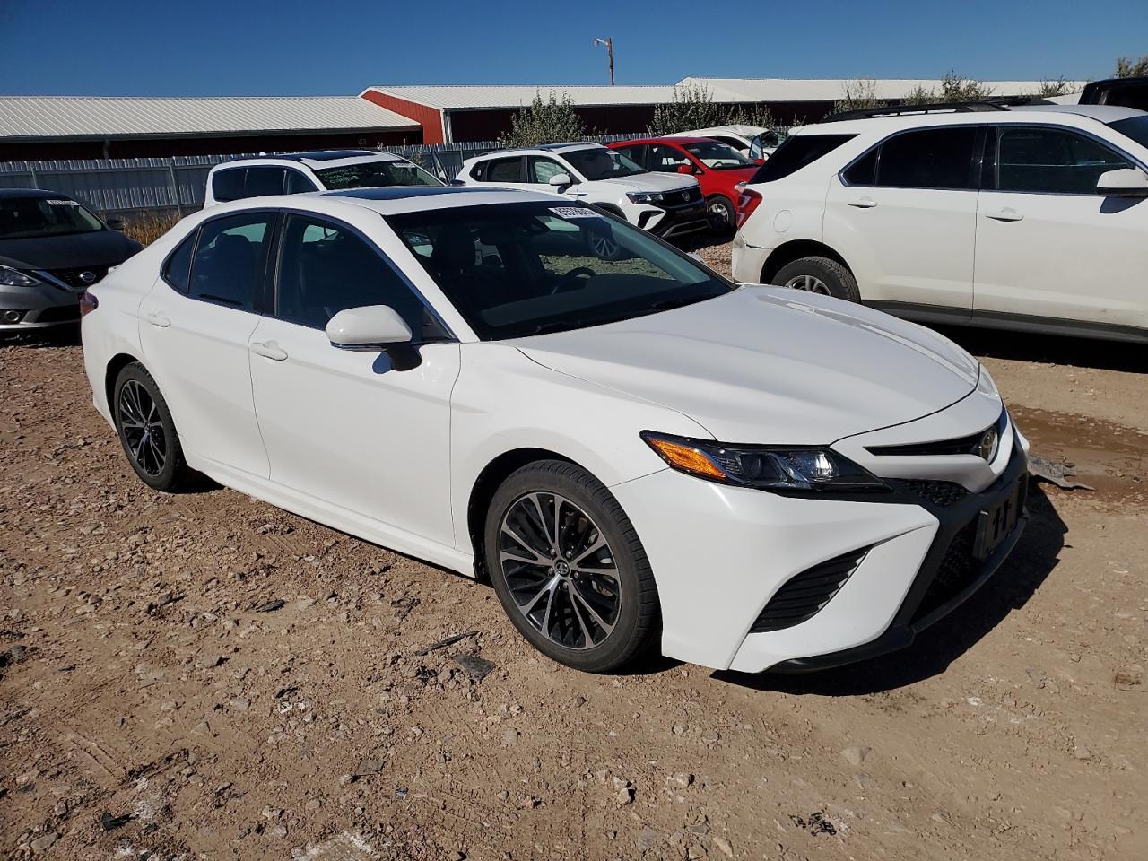 2018 TOYOTA CAMRY