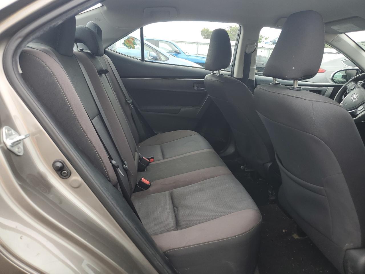 2017 TOYOTA COROLLA
