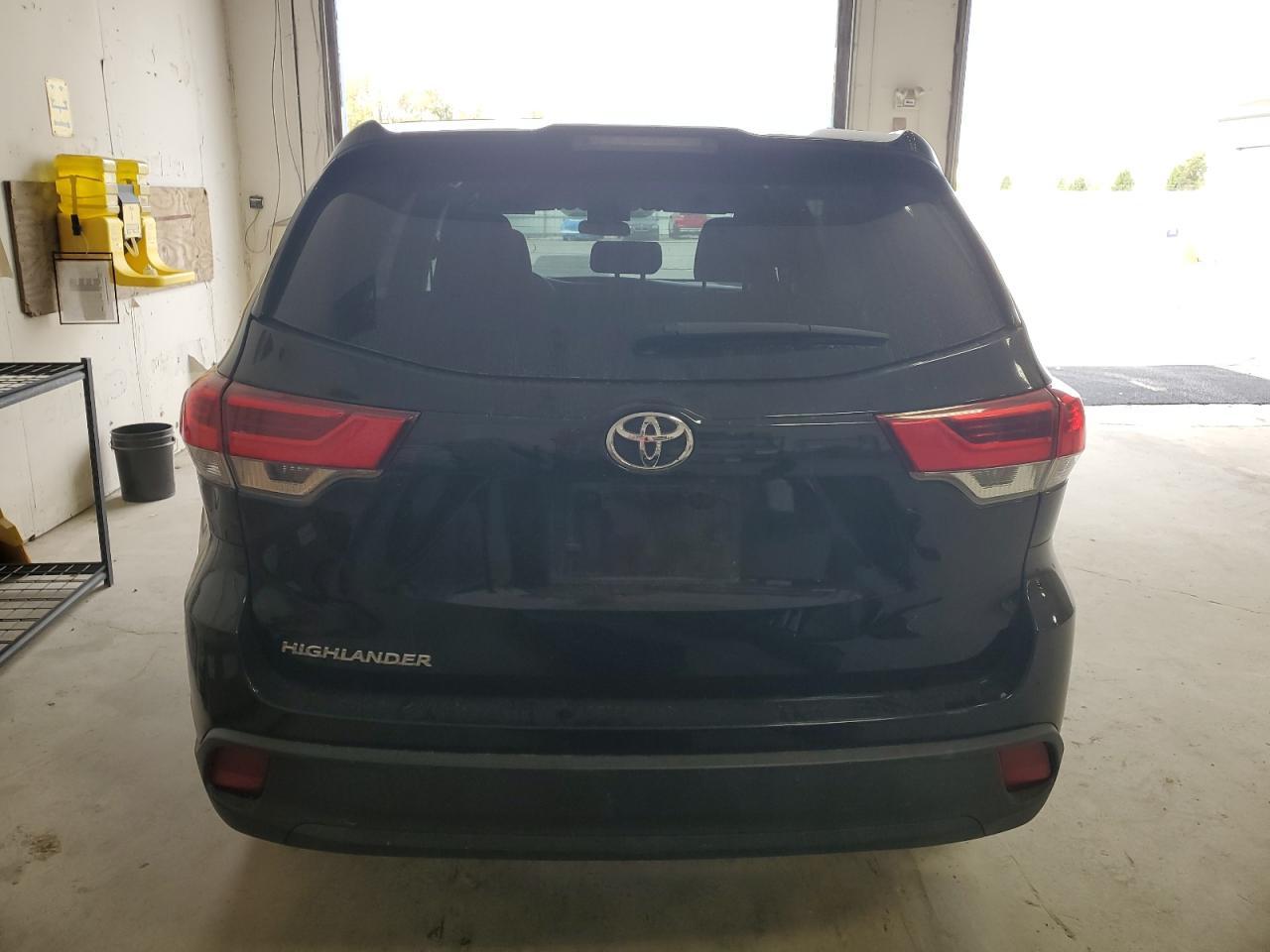 2019 TOYOTA HIGHLANDER
