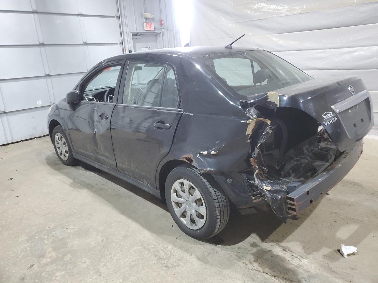 2010 NISSAN VERSA