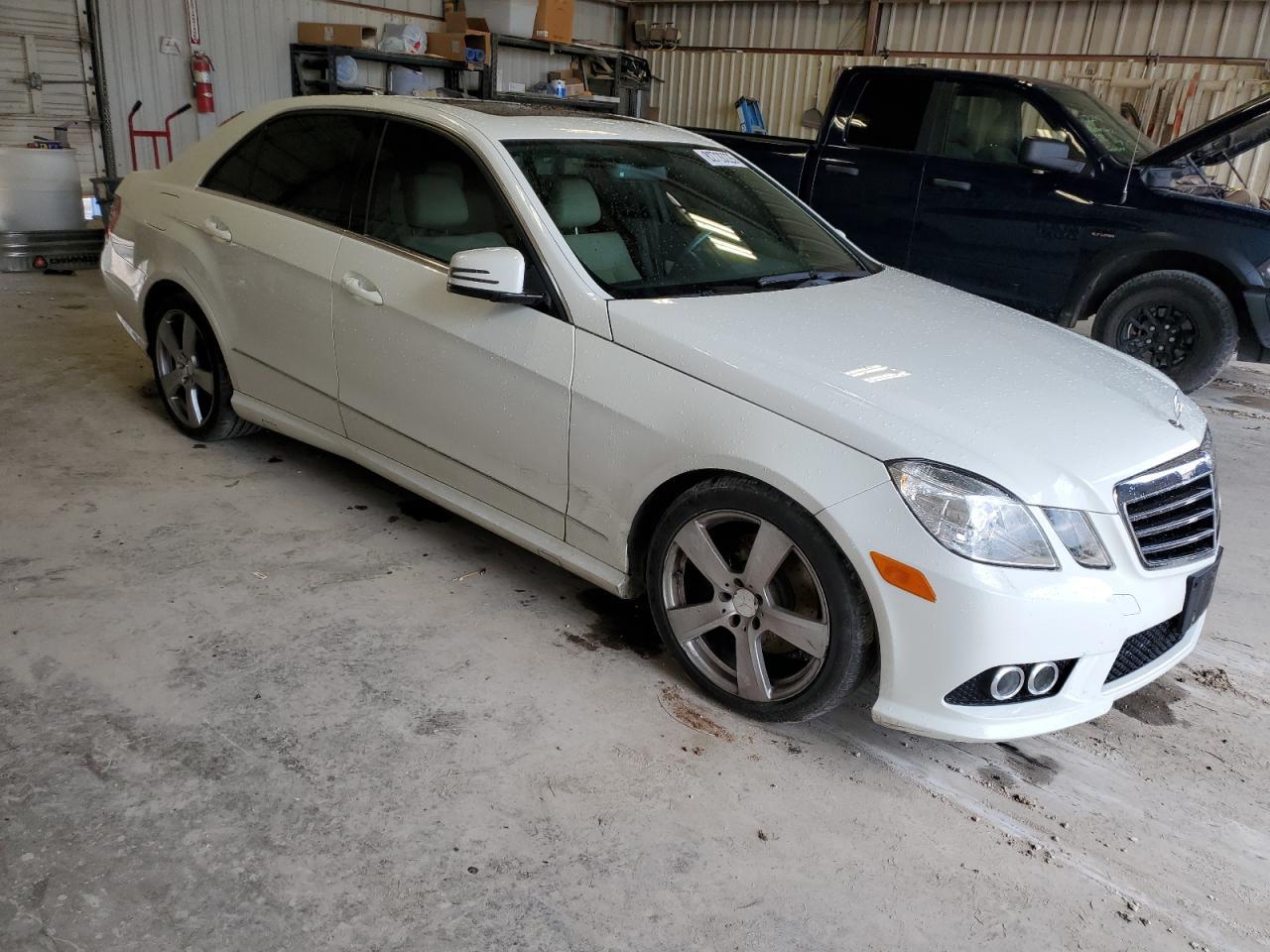 2010 MERCEDES-BENZ E-Class