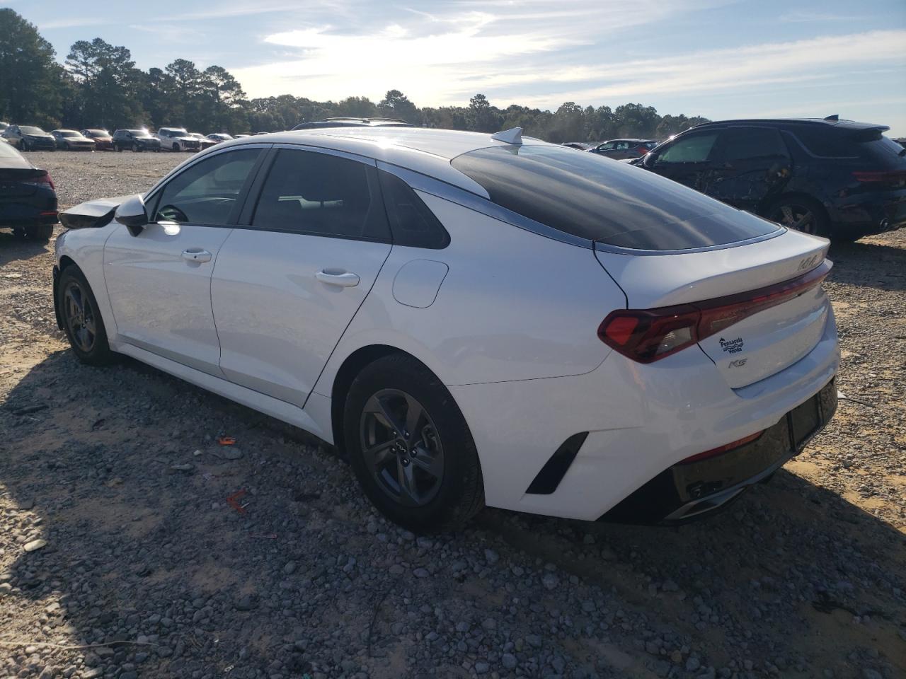 2022 KIA K5