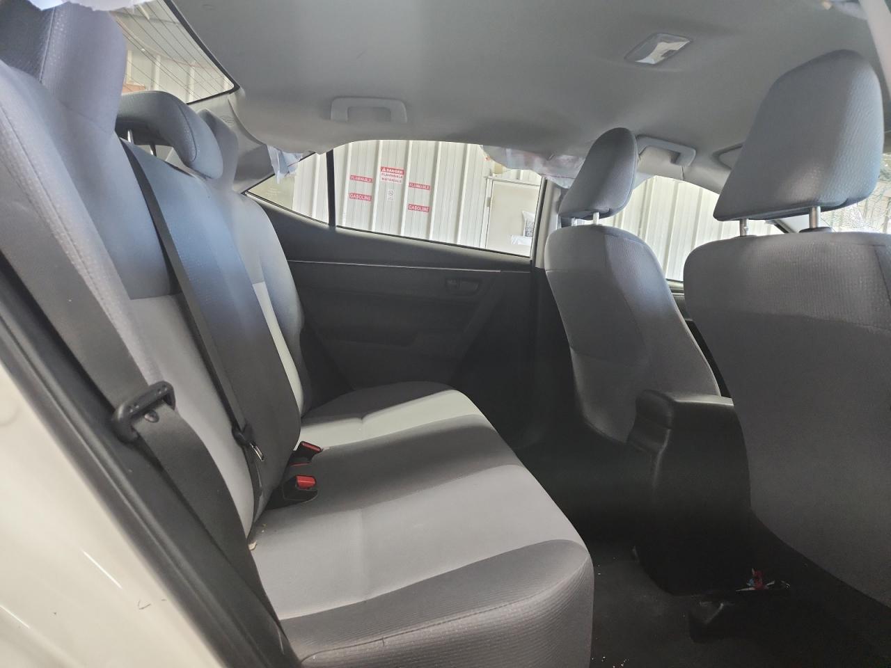 2015 TOYOTA COROLLA