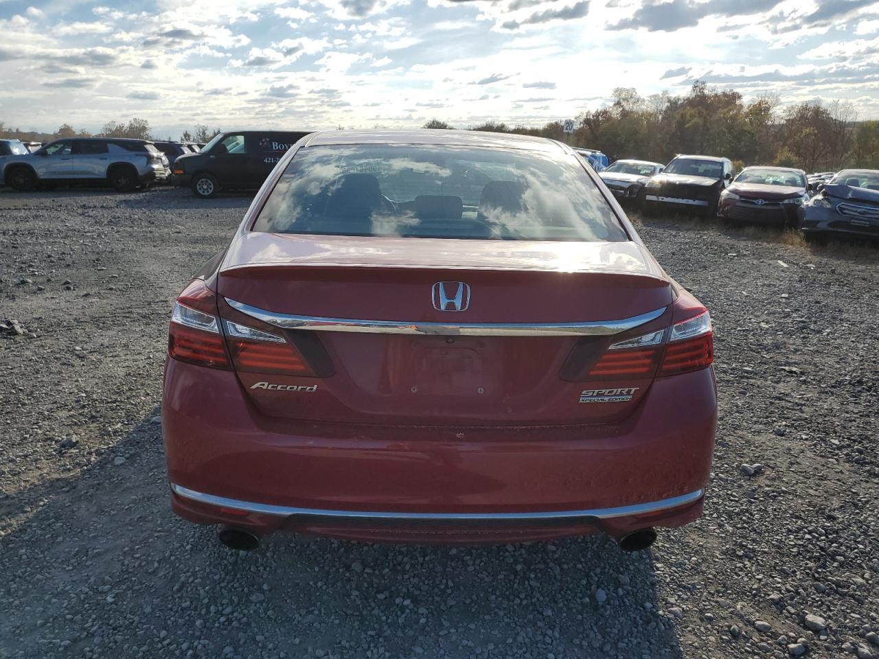 2017 HONDA ACCORD