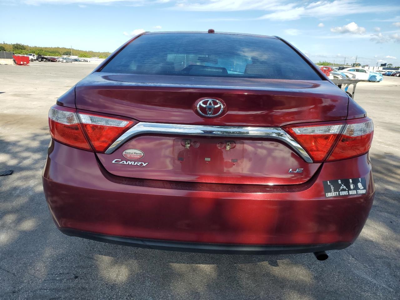 2017 TOYOTA CAMRY
