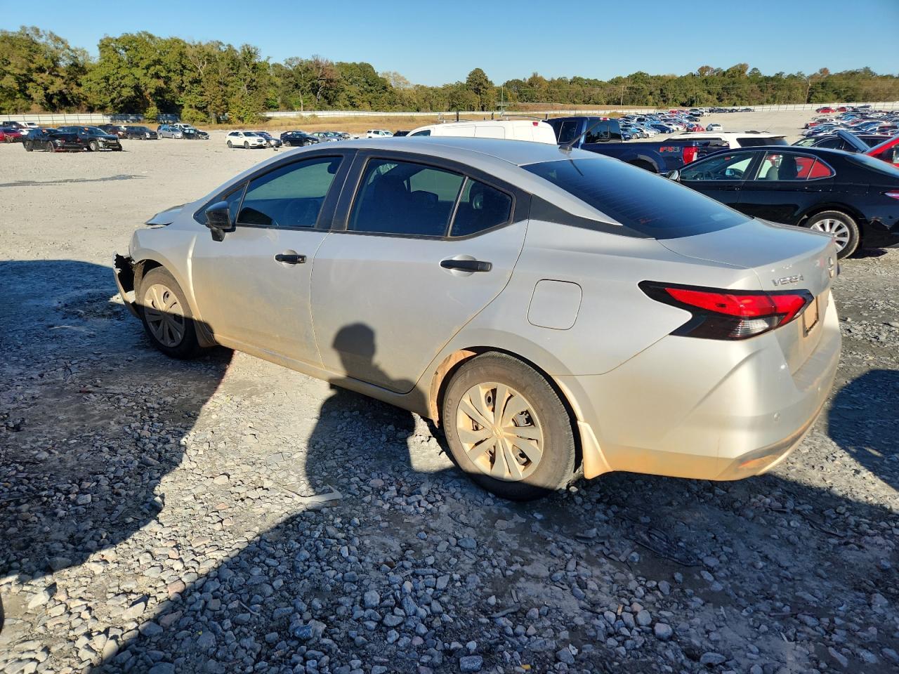 2025 NISSAN VERSA