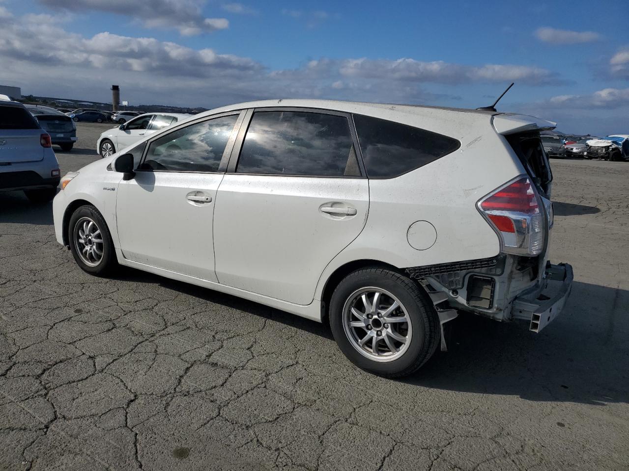 2016 TOYOTA PRIUS V