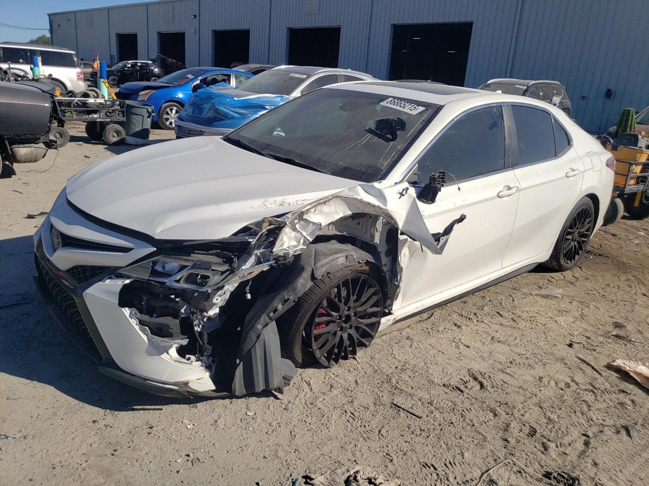 2019 TOYOTA CAMRY