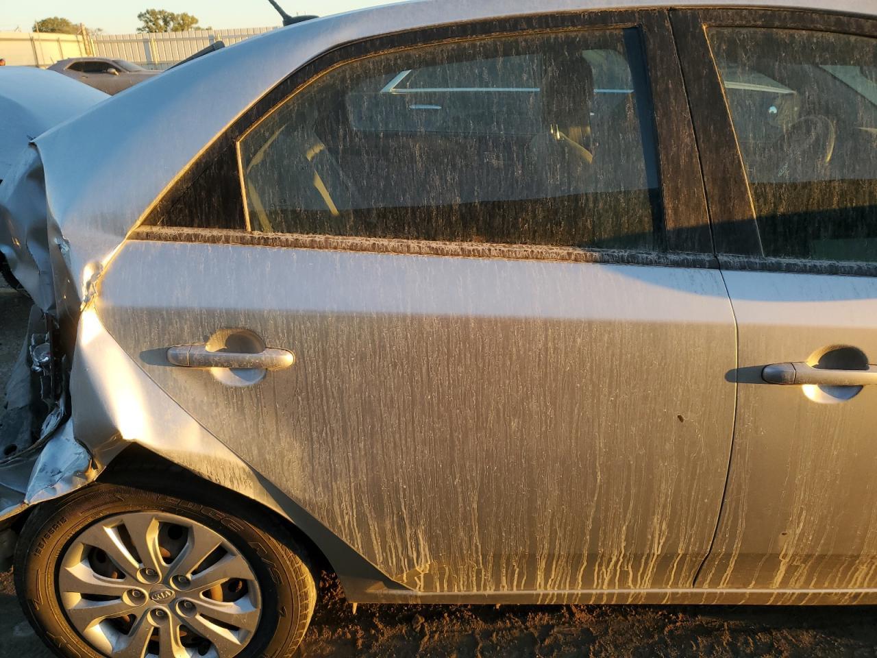 2013 KIA FORTE