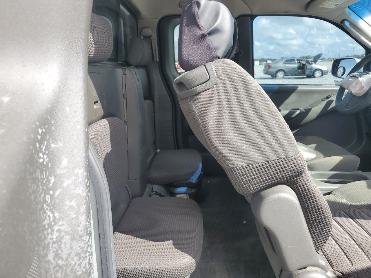 2005 NISSAN Frontier