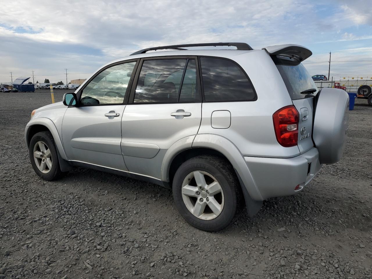2004 TOYOTA RAV4