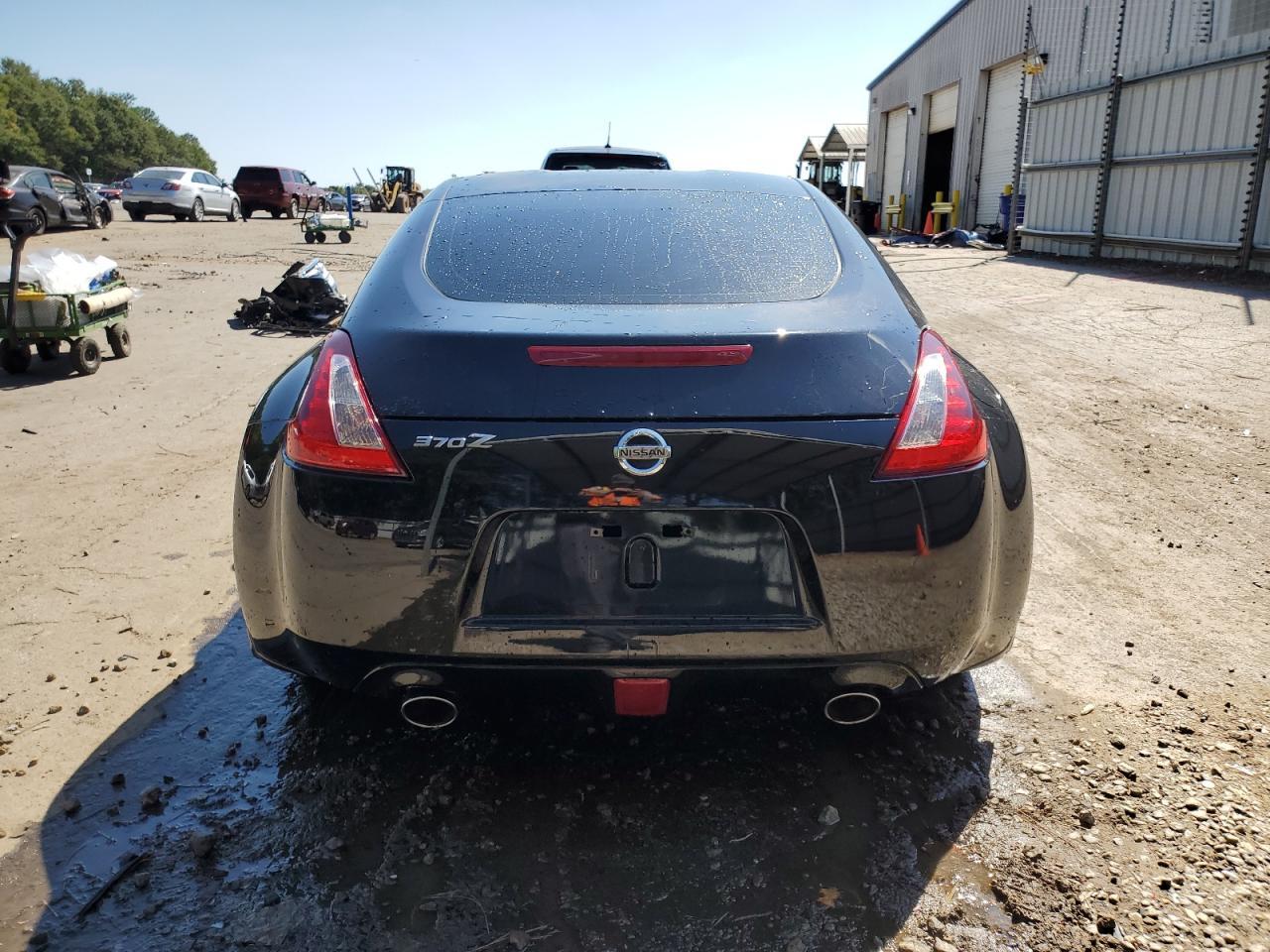 2018 NISSAN 370Z