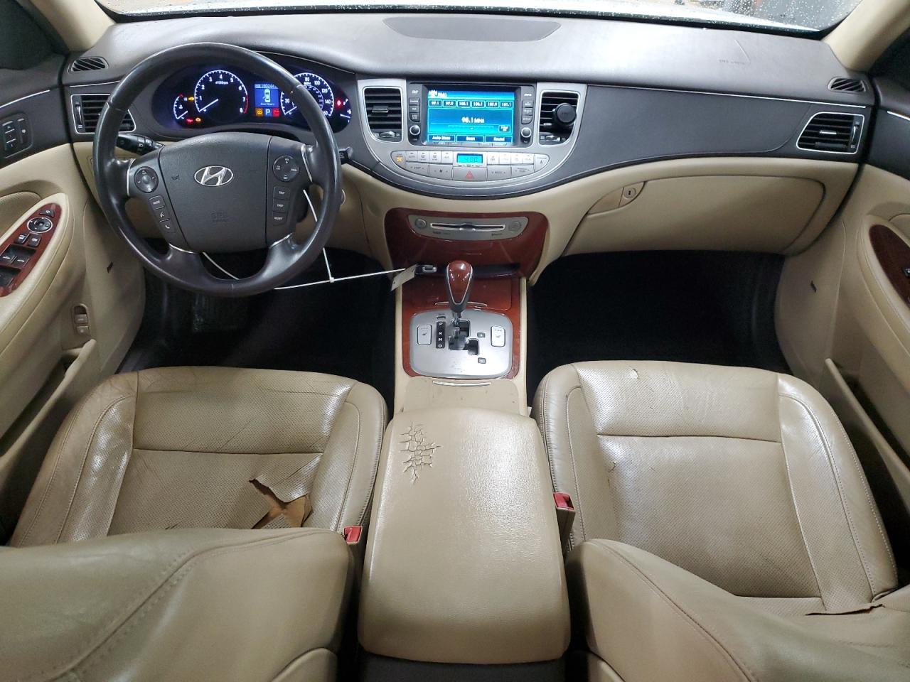 2012 HYUNDAI GENESIS