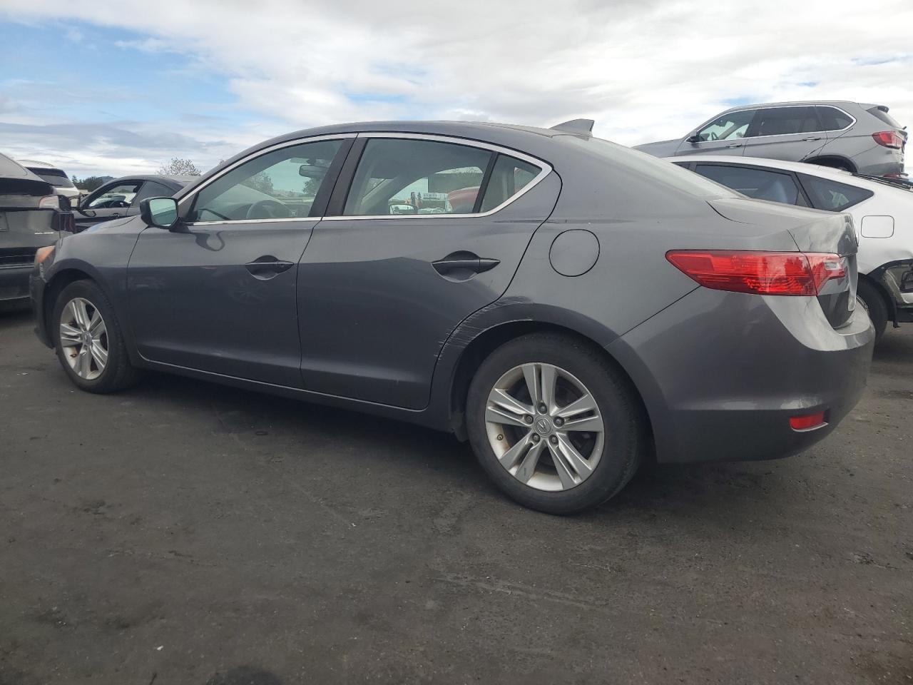 2013 ACURA ILX