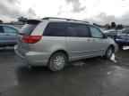 2004 TOYOTA SIENNA