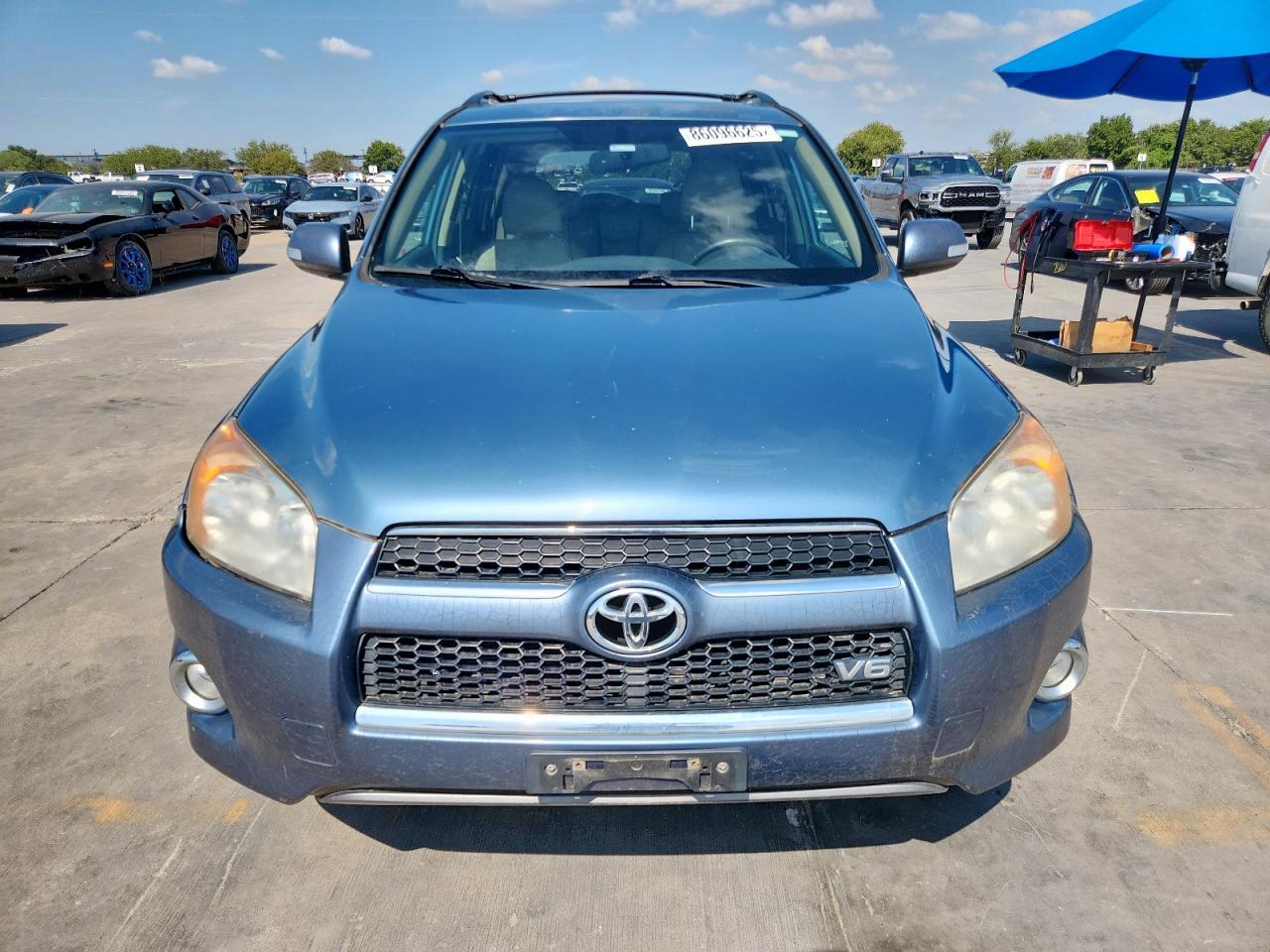 2010 TOYOTA RAV4