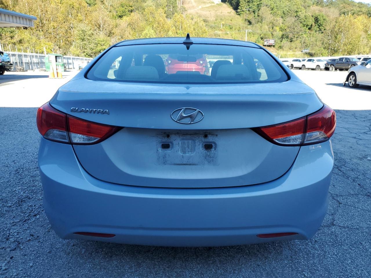 2012 HYUNDAI ELANTRA