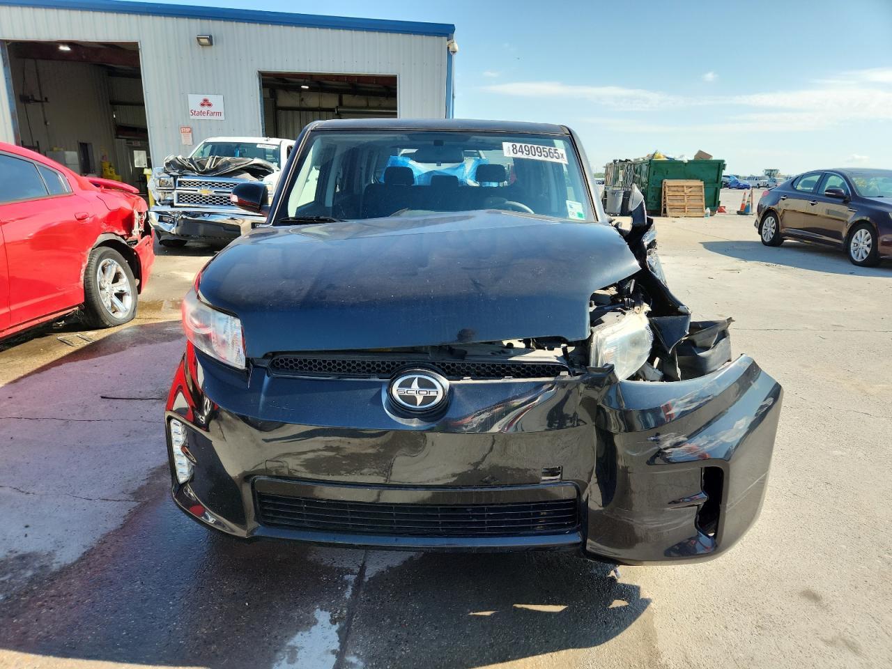 2015 TOYOTA SCION