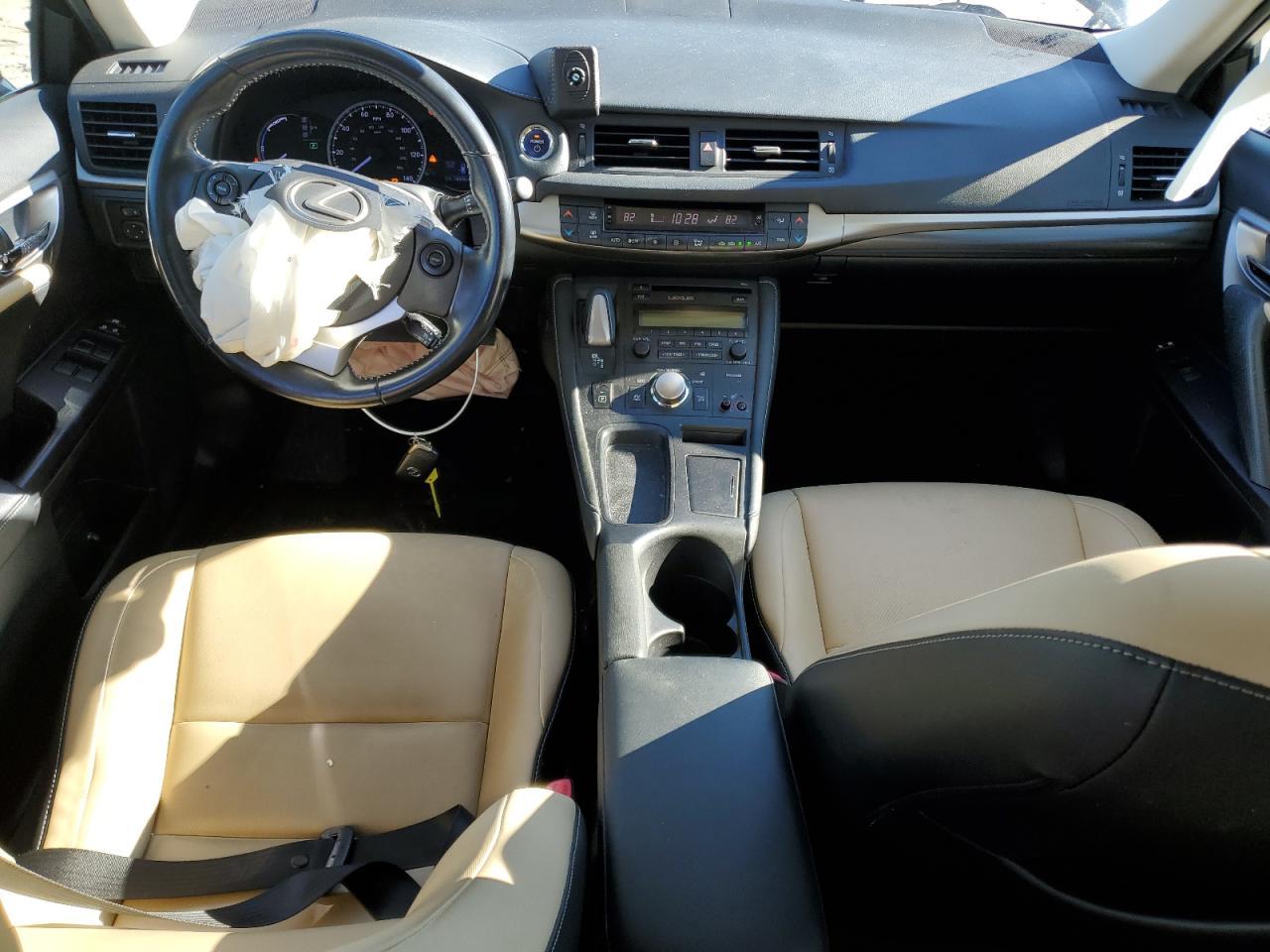 2015 LEXUS CT 200