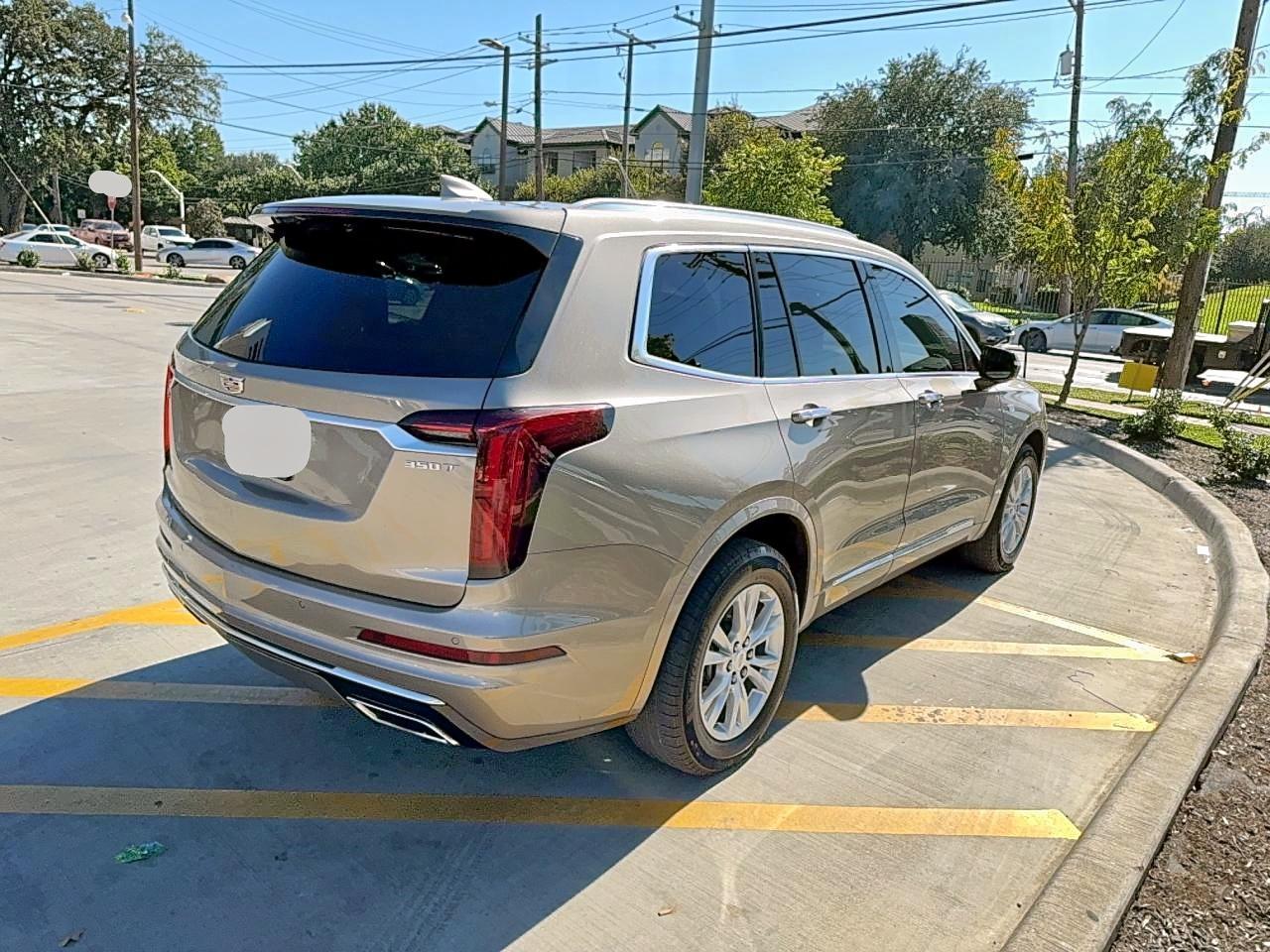 2022 CADILLAC XT6