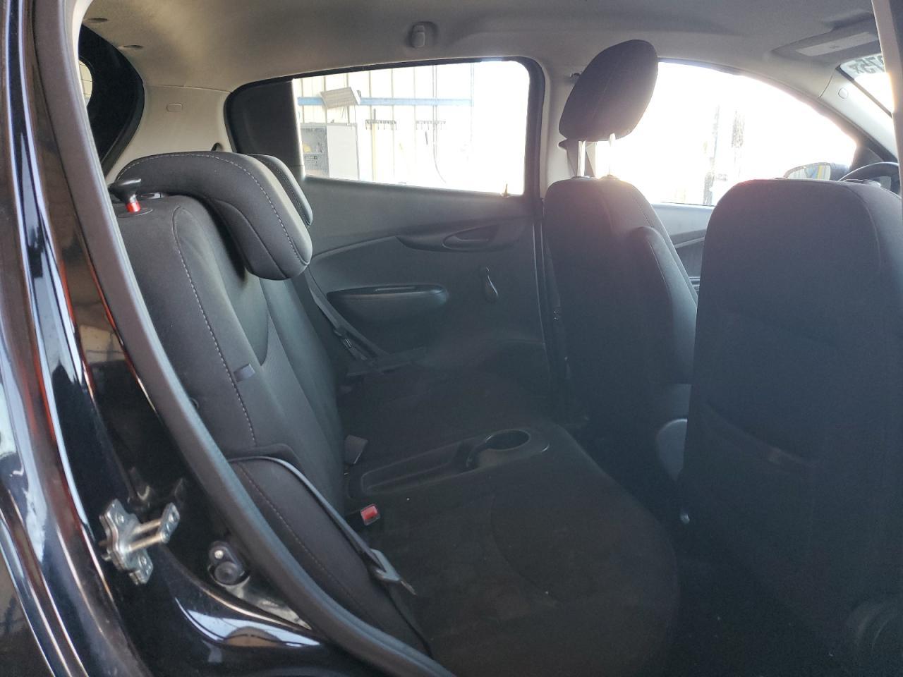 2017 CHEVROLET Spark