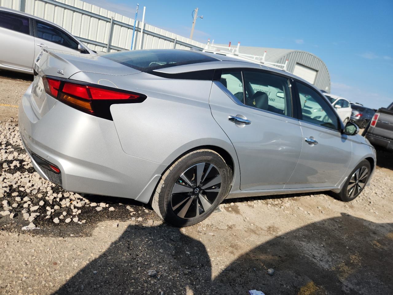 2019 NISSAN ALTIMA