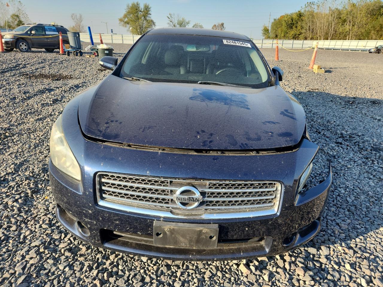 2011 NISSAN Maxima