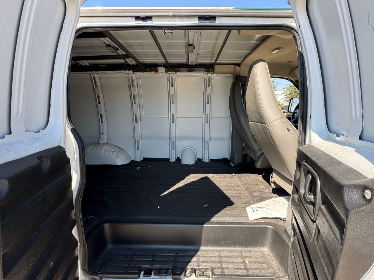 2019 CHEVROLET EXPRESS 2500