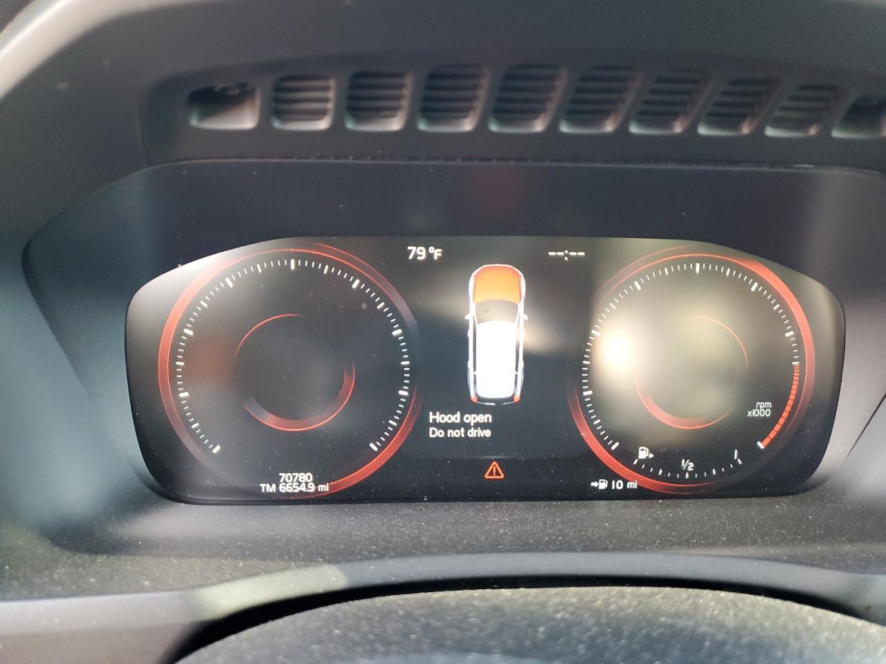 2019 VOLVO XC90